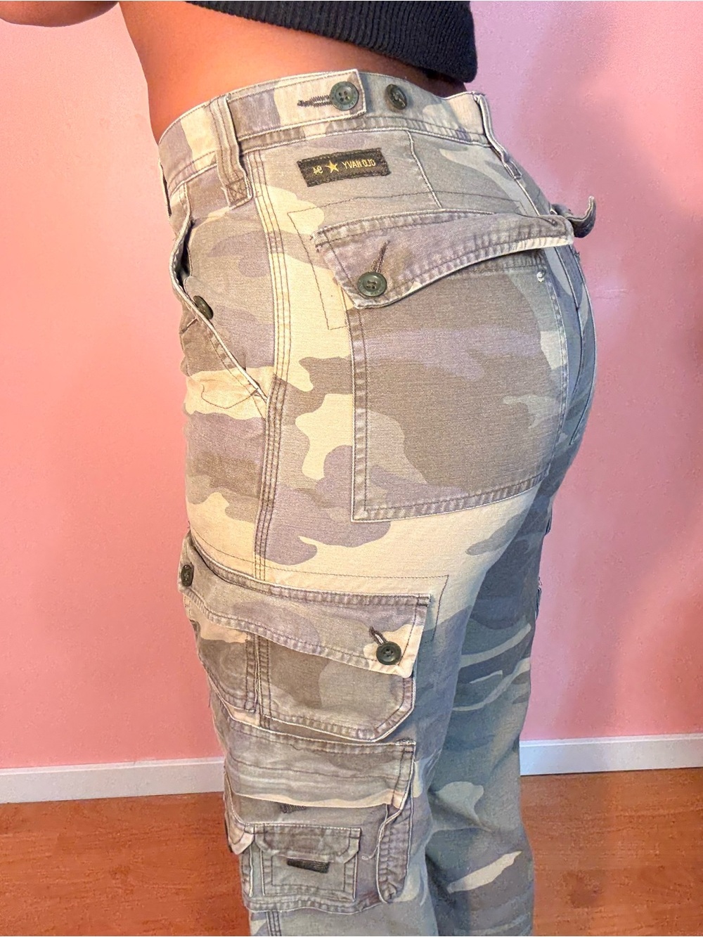 Camo Cargo capri pants
